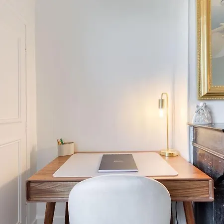 Apartment Le Pantheon Jo 2024. *