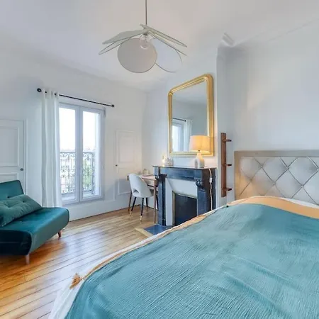 Apartment Le Pantheon Jo 2024. *